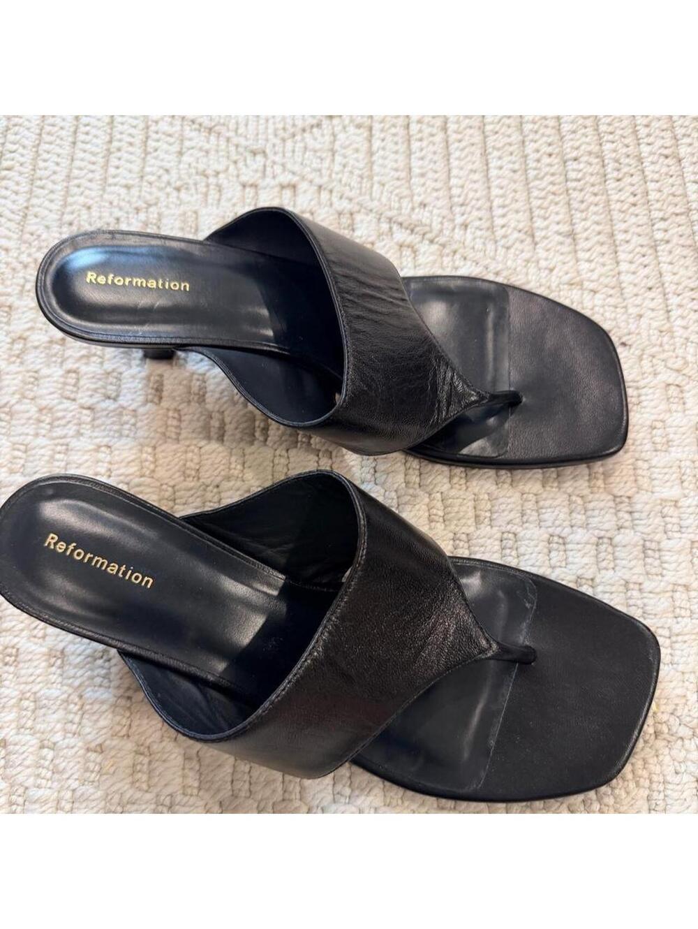 Reformation Sherlyn Wedge Thong Sandal - Picture 4 of 8